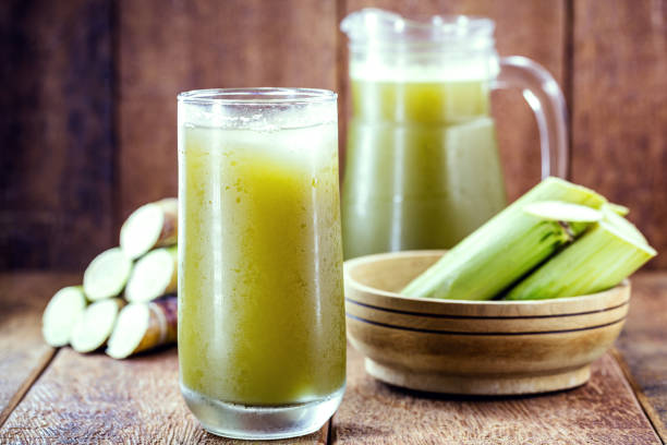Công dụng của nước mía với sức khỏe